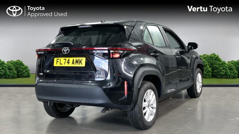 Toyota Yaris Cross 1.5 Hybrid Icon 5dr CVT Hybrid Estate